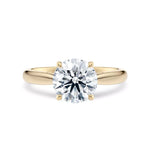 Diamantring tapered i gult gull med en 2,00 ct lab diamant vist liggende forfra, designet av Hartwell.