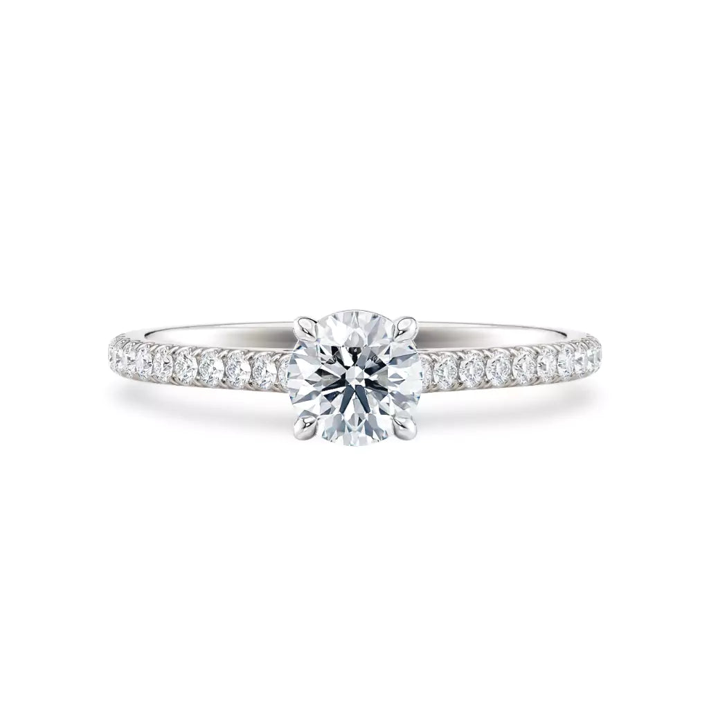 Tynn diamantring pavé hvitt gull 0,76 ct med lab-diamant, vist liggende forfra, designet av Hartwell.
