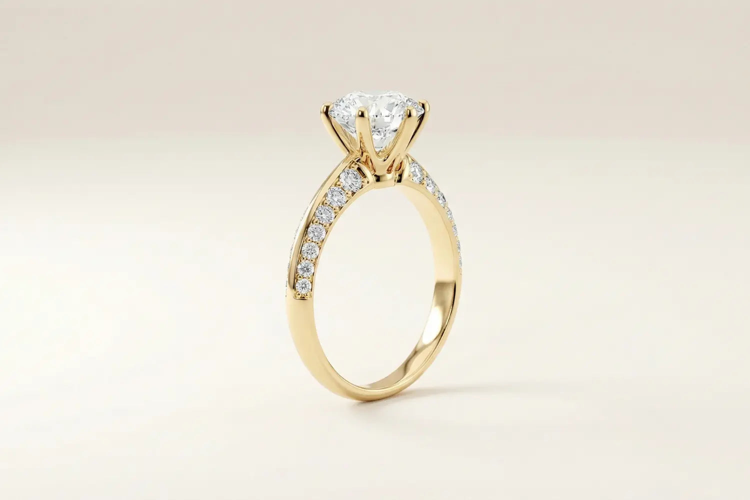 Diamantring pave - art deco inspirert i gult gull