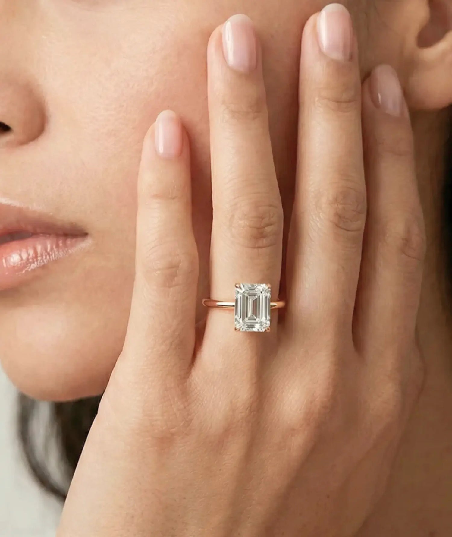 Emerald cut forlovelsesring rosegull 2,00 ct – Lab diamant