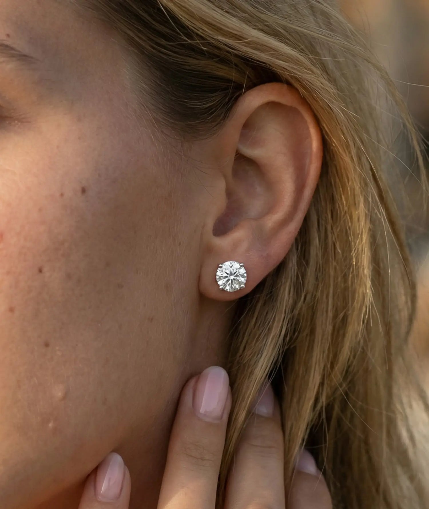 Enstens diamantøredobber hvitt gull 2,00 ct – 4 klør