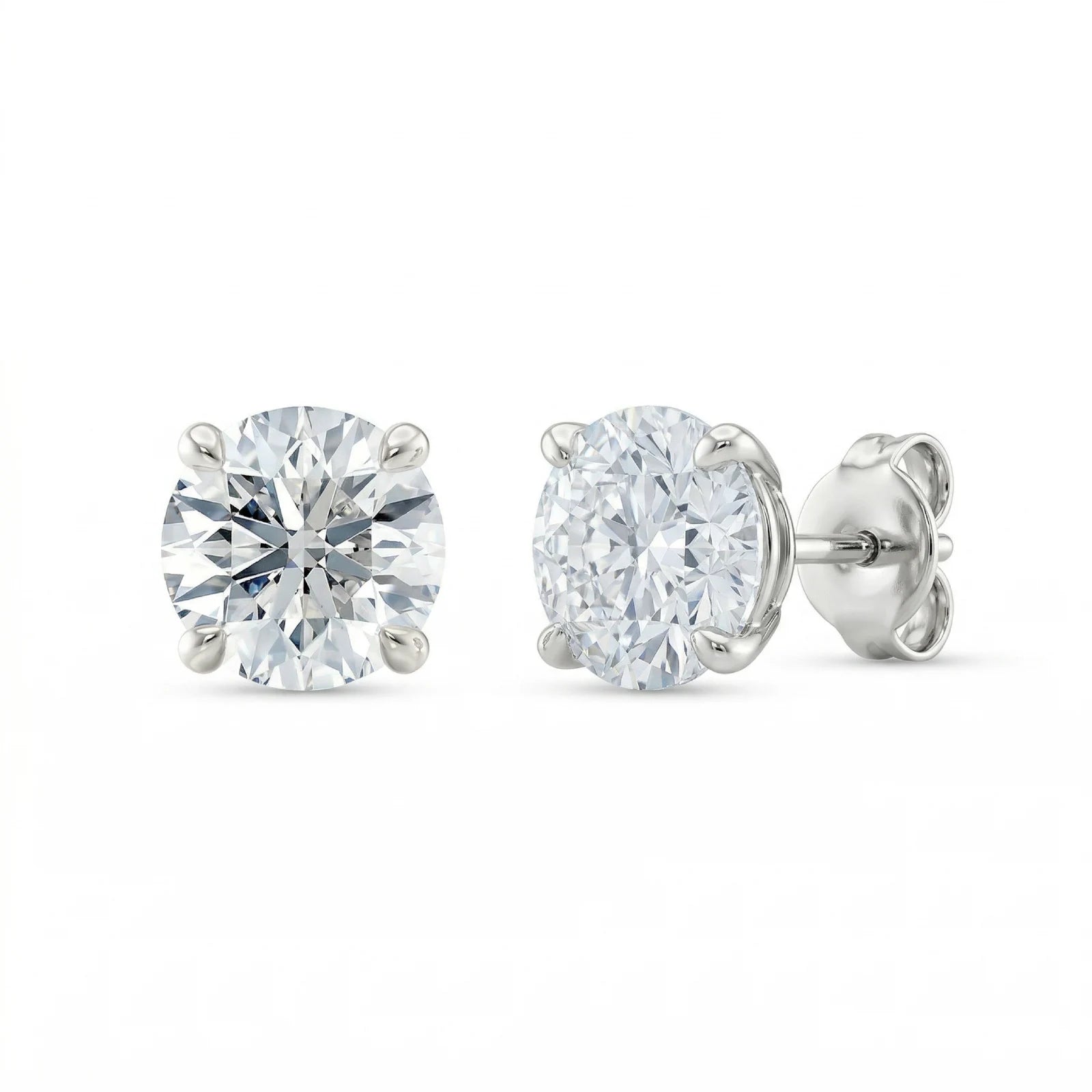 Diamantøredobber i hvitt gull 2x1 ct med 4 klør – lab diamant, front- og sidevisning