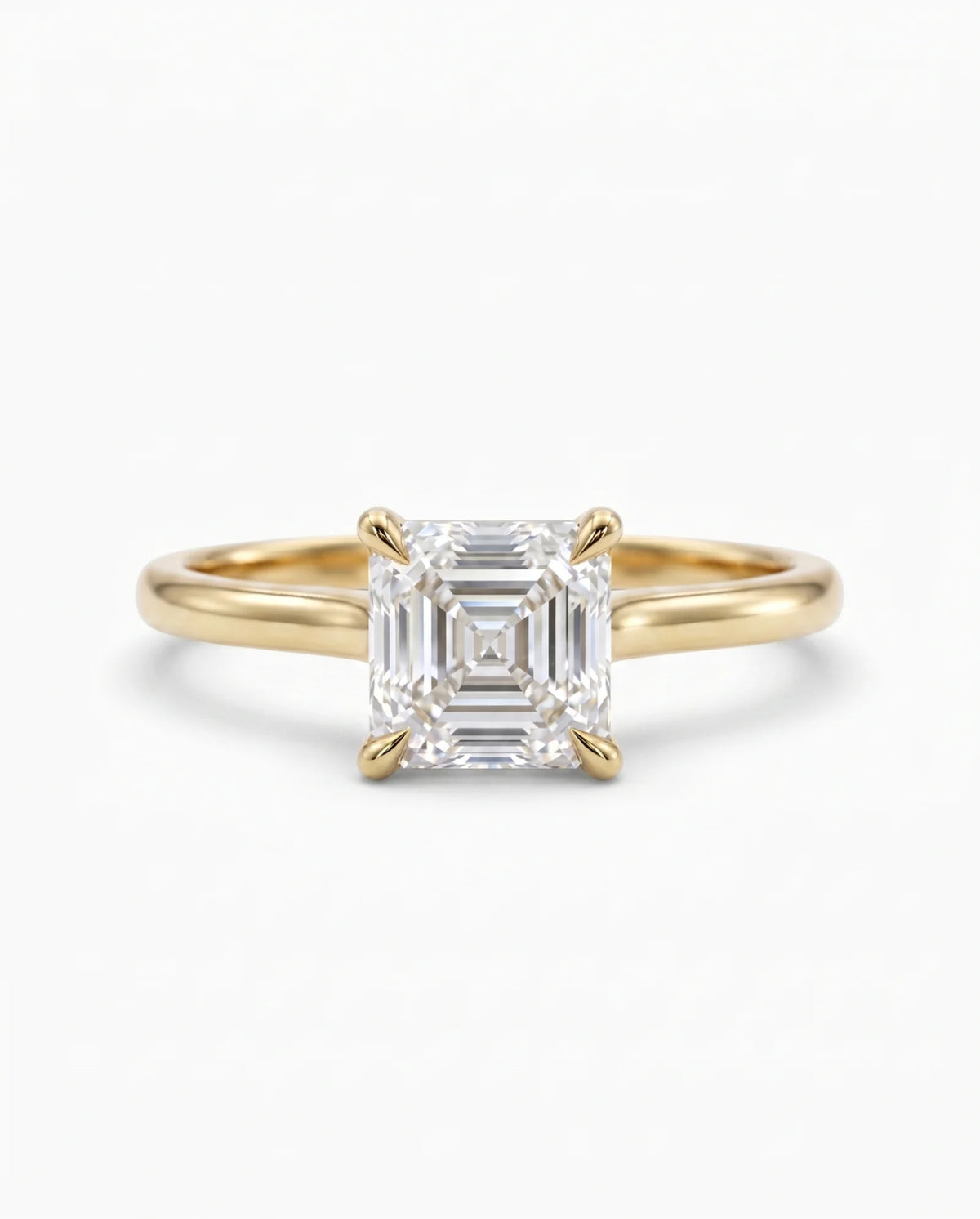 Diamantring i gult gull med Asscher cut lab-diamant på 1,00 ct