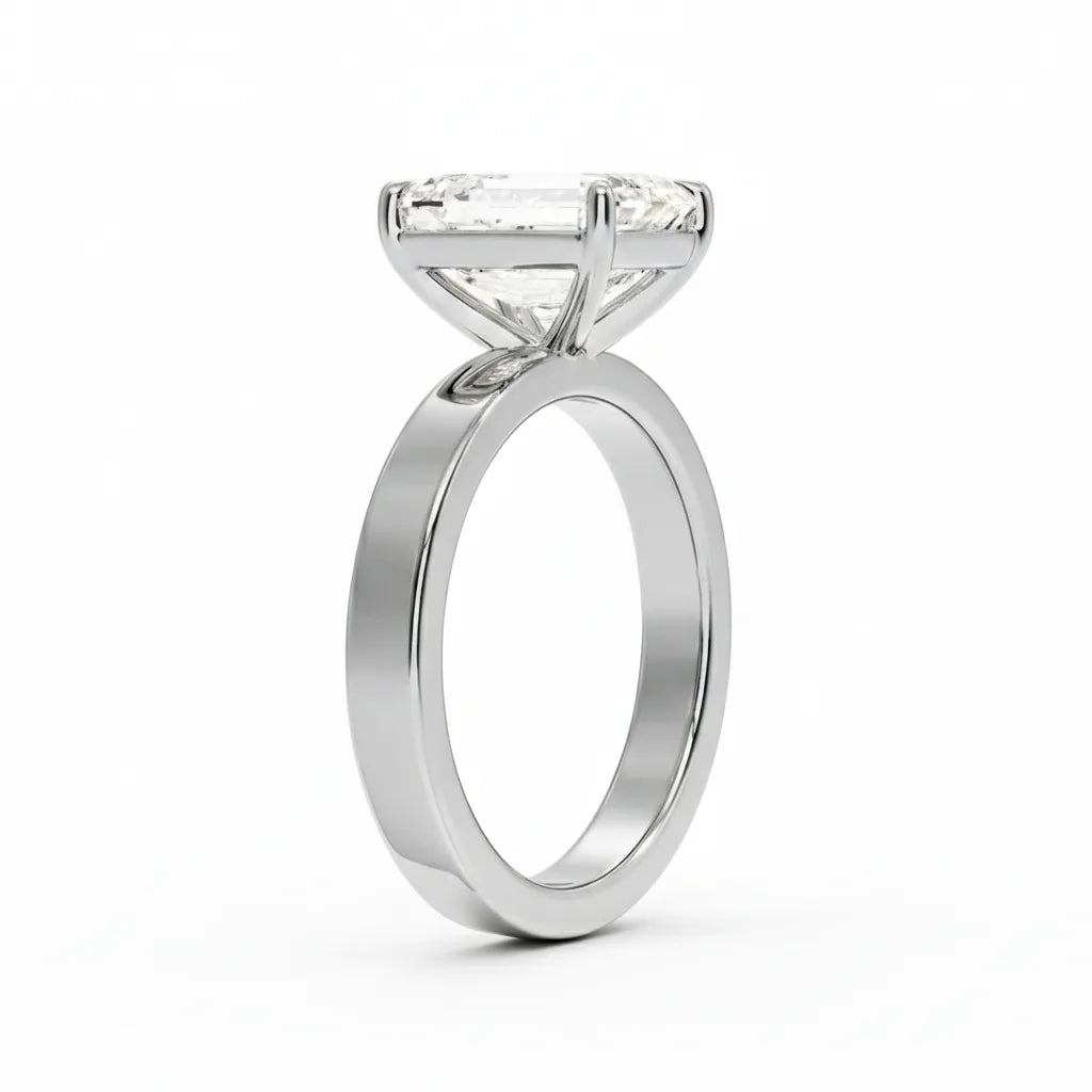 Sideprofil av diamantring 2,00 ct emerald cut cigar band 3 mm i hvitt gull