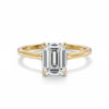 Diamantring i gult gull med emerald cut lab-diamant på 2,00 ct