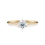 Diamantring i gult gull med 0,50 ct lab-diamant i knife edge design, vist liggende forfra, designet av Hartwell.