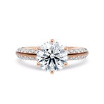 Diamantring knife edge pavé roségull 2,5 ct lab diamant, vist liggende forfra, designet av Hartwell.