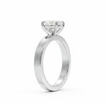 Sideprofil av oval diamantring 1,00 ct cigar band 3 mm i hvitt gull