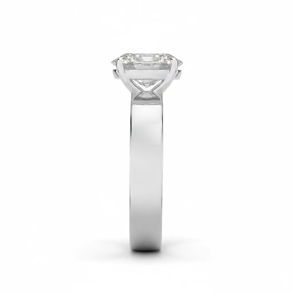 Oval diamantring 2,00 ct med 4 mm cigar band i hvitt gull