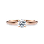 Diamantring tapered i roségull  med en 0,50 ct lab diamant vist liggende forfra, designet av Hartwell.
