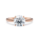 Diamantring tapered i roségull  med en 2,00 ct lab diamant vist liggende forfra, designet av Hartwell.