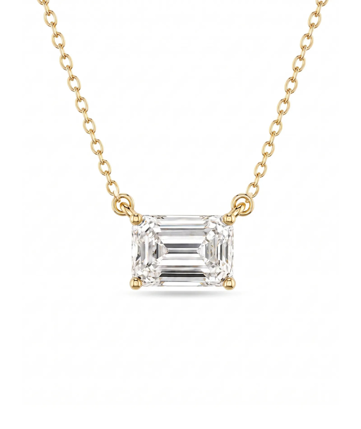 Emerald cut diamanthalskjede i kloinnfatning, 14K gult gull.