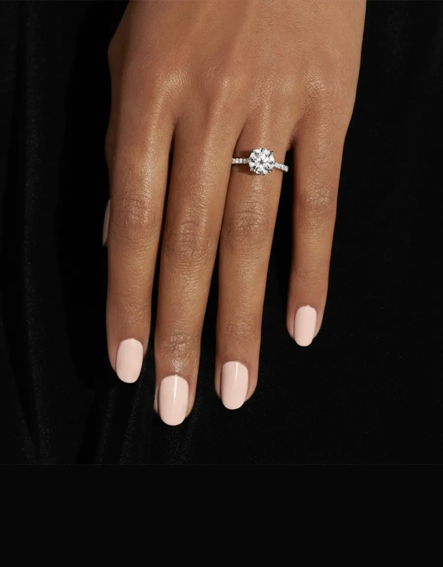 hartwell-forlovelsesring-hvitt-gull-lab-diamant-modell-desktop