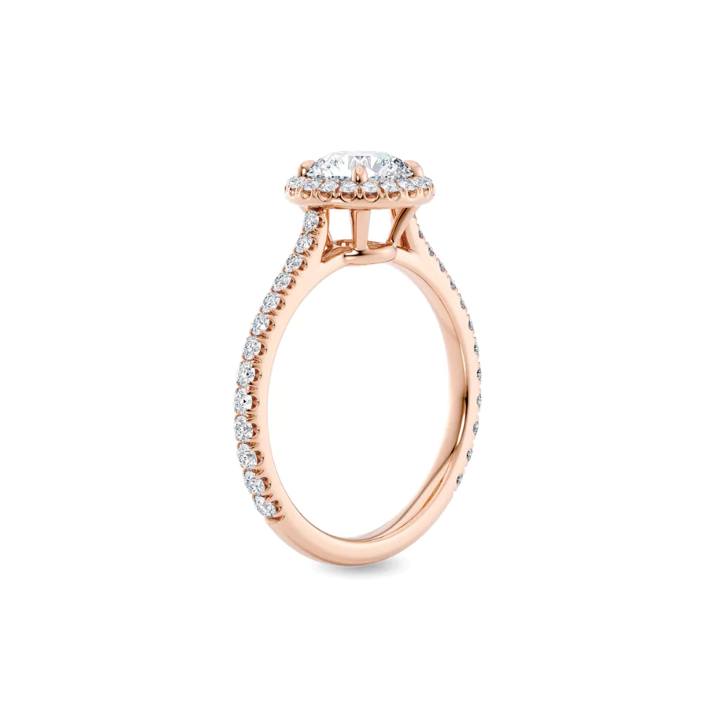 Rosettring roségull 1,46 ct lab diamant, vist stående fra siden, designet av Hartwell.