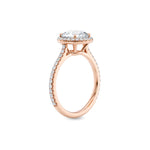 Rosettring roségull 2,49 ct lab diamant, vist stående fra siden, designet av Hartwell.