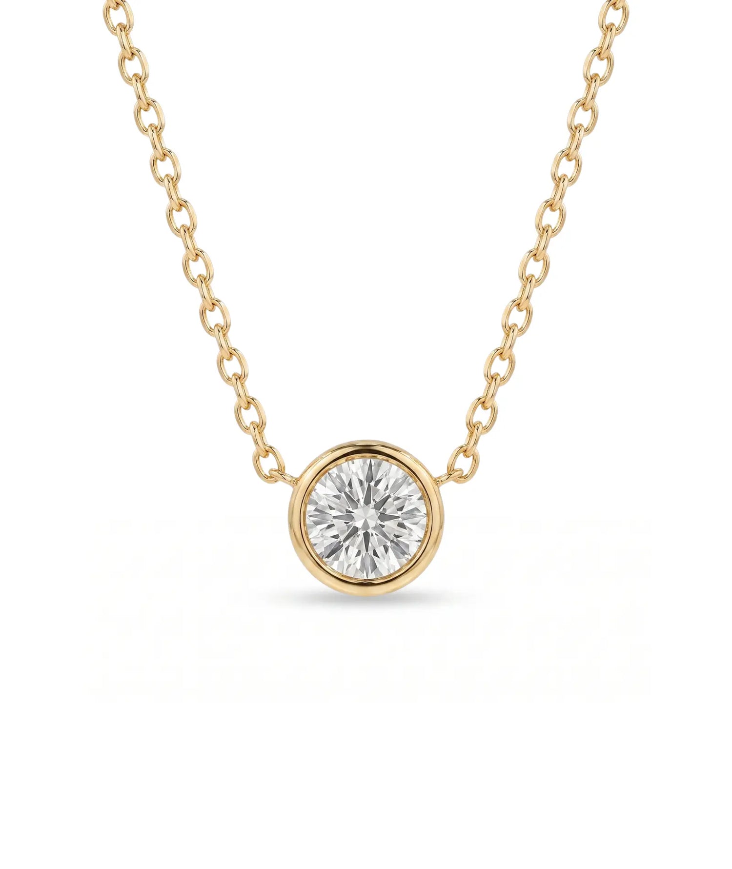 Rund diamanthalskjede i bezelinnfatning, 14K gult gull.