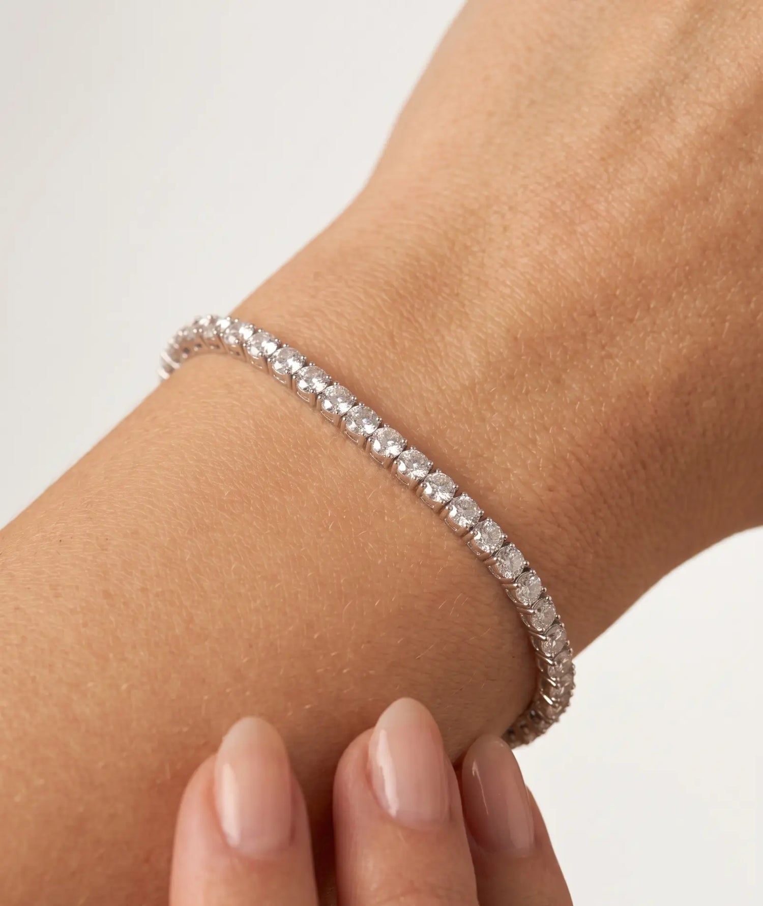 Tennisarmbånd hvitt gull 8,00 ct – Lab diamant