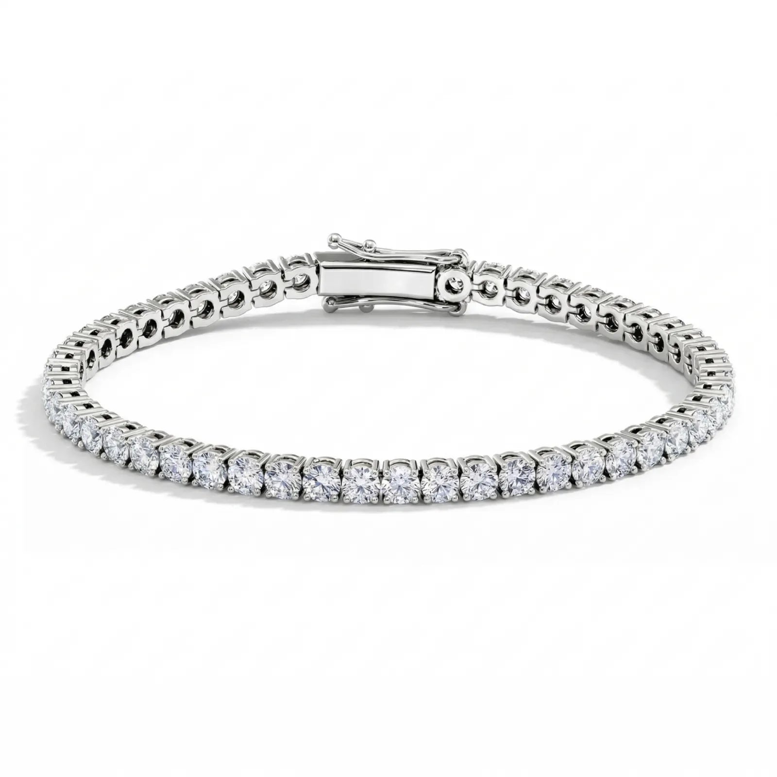 Tennisarmbånd hvitt gull 8,00 ct – Med lab-diamanter fra Hartwell