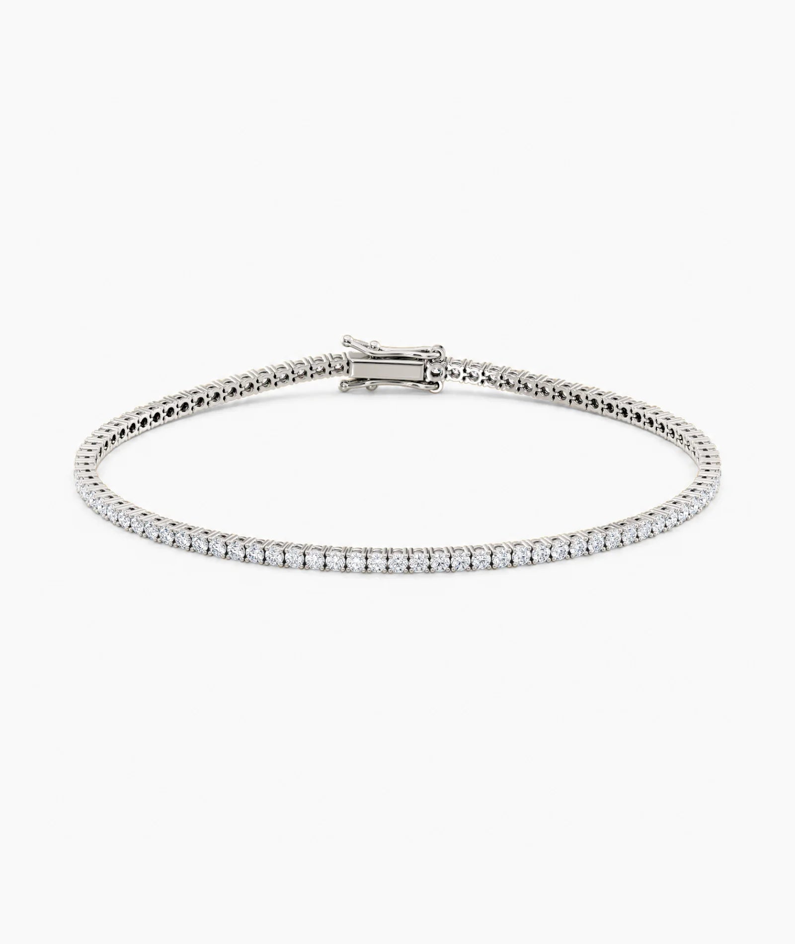 Tennisarmbånd i hvitt gulll med 3 carat diamanter fra Hartwell
